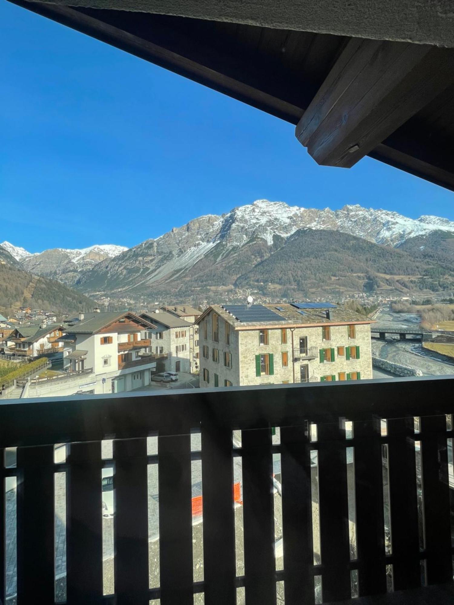 Residence S Lucia - Appartamenti Alle Porte Di Bormio Valdisotto Eksteriør billede