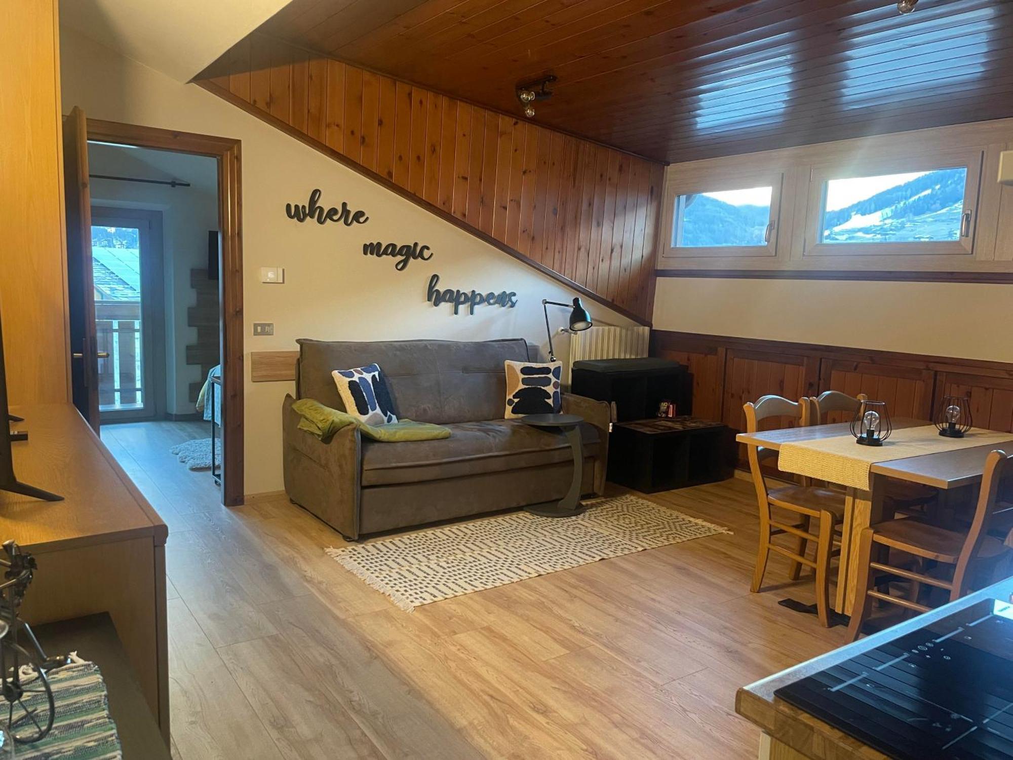 Residence S Lucia - Appartamenti Alle Porte Di Bormio Valdisotto Eksteriør billede